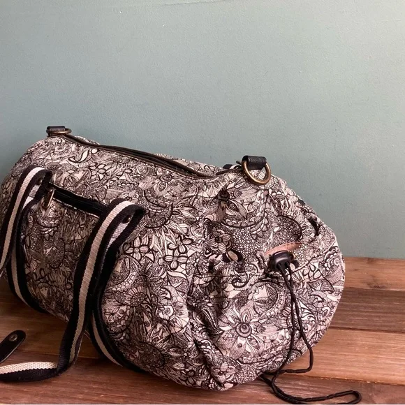 Sakroots Artist Circle Travel Duffle Bag - Picture 5 of 10